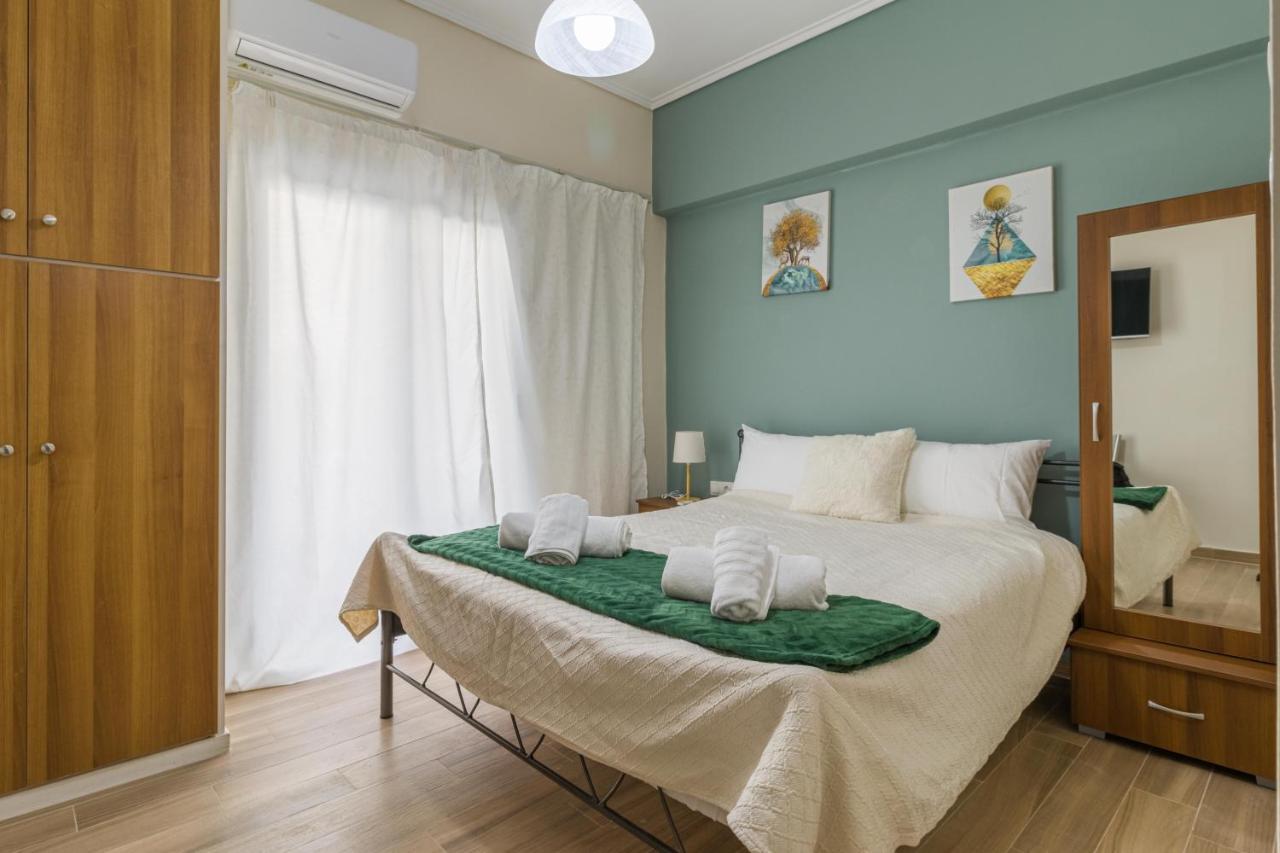 شقة Couples Retreat, Fully Equipped Studio/ Loutraki Beach المظهر الخارجي الصورة